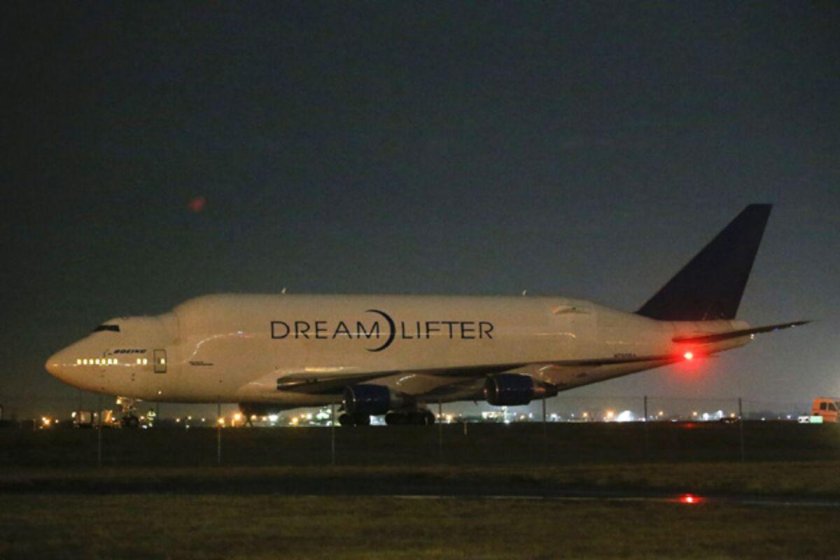 Самолёт Боинг 747