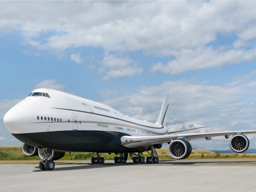 Боинг 747 8i