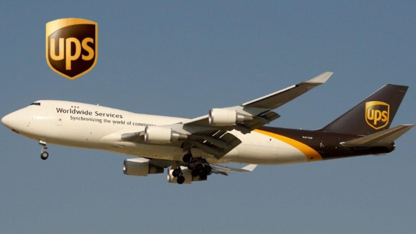 Boeing 747 ups