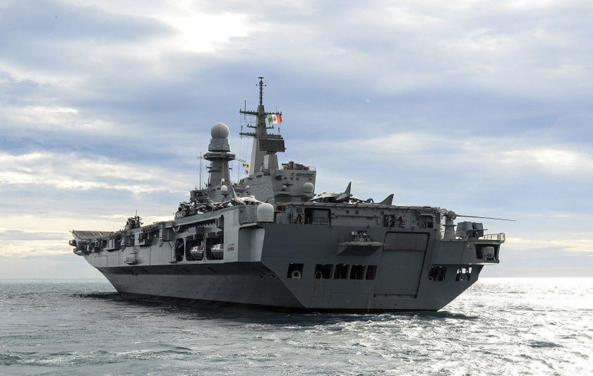 Авианосец Италии Кавур
