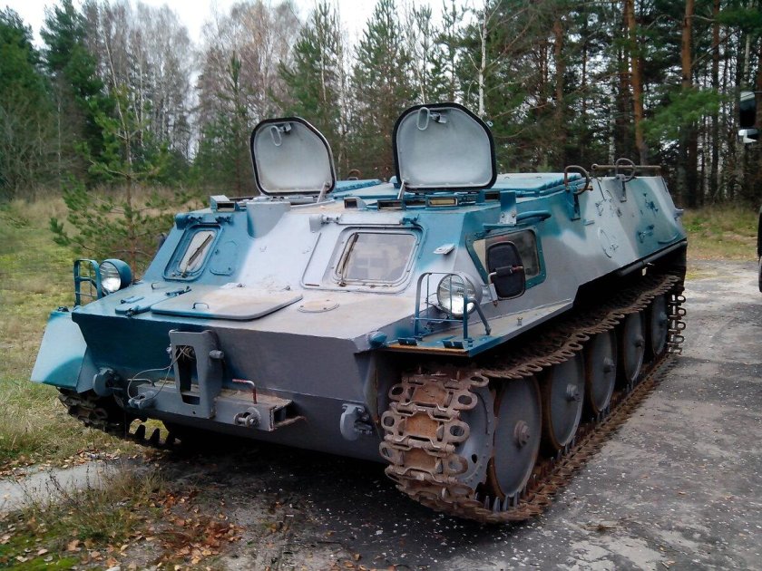 ГАЗ 71 гусеничный тягач