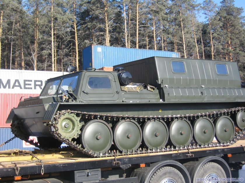 Гусеничный вездеход ГТСМ ГАЗ-71