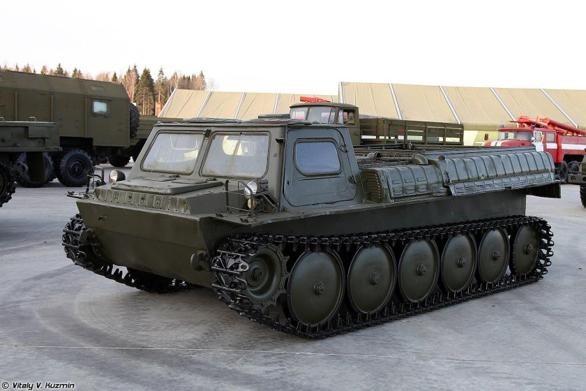 Гусеничный Транспортер ГАЗ-71