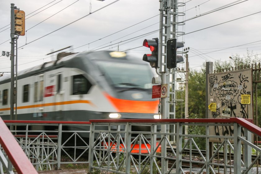 Электропоезд эп 2 д