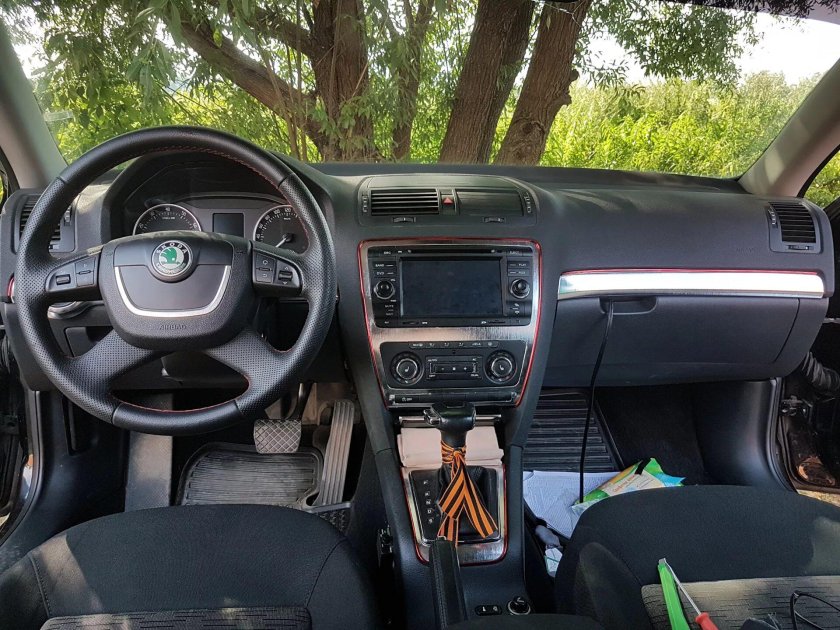 Шкода Октавия а5 салон