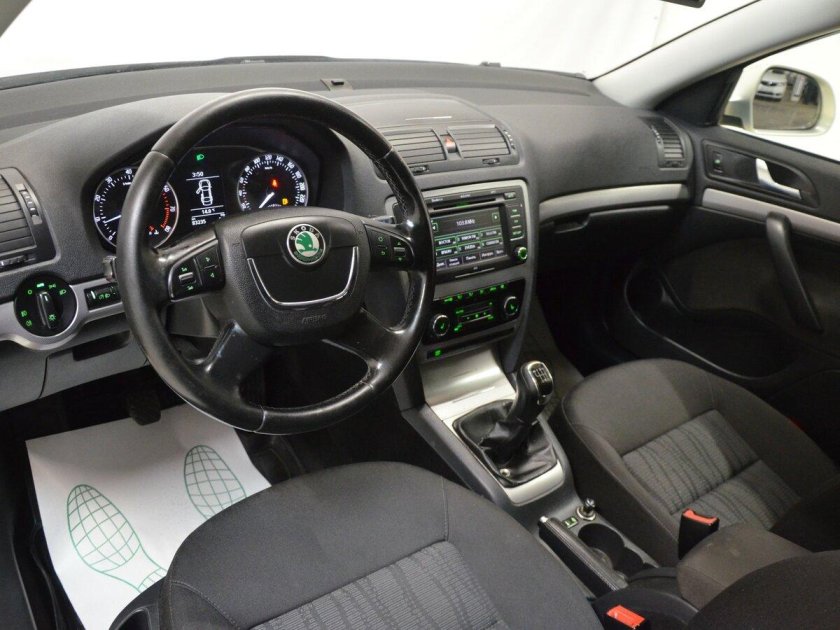 Шкода Октавия а5 Рестайлинг салон