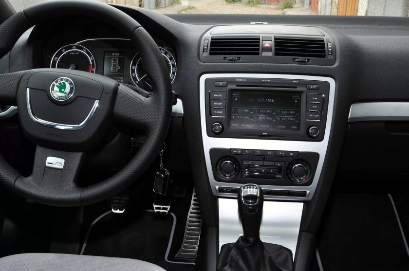 Octavia RS 2012 салон