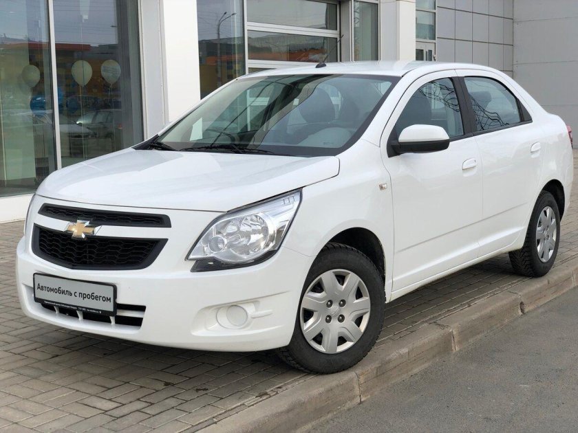 Chevrolet Cobalt 2014 White