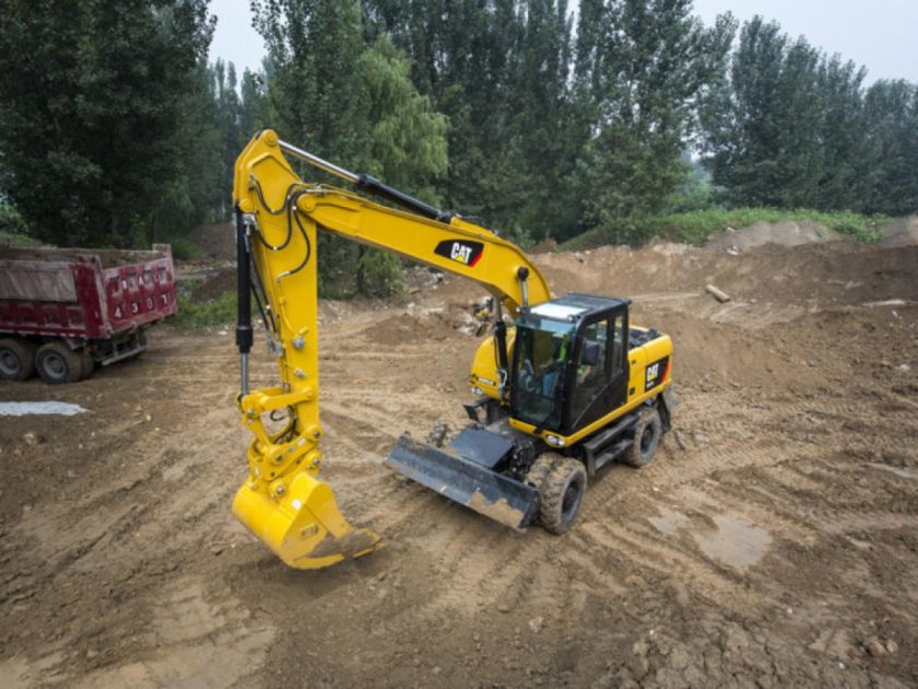 Колесный экскаватор Caterpillar m317d2