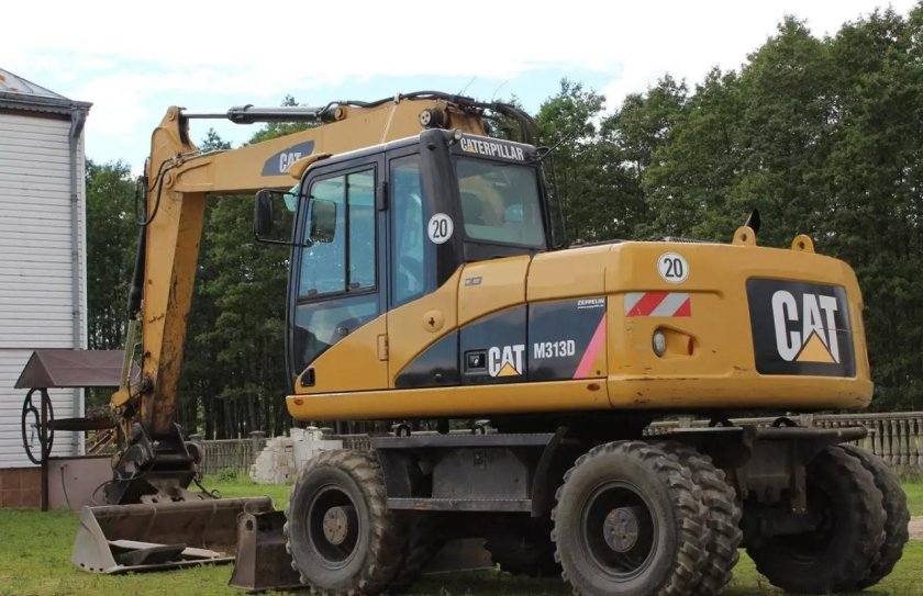 Caterpillar m313d