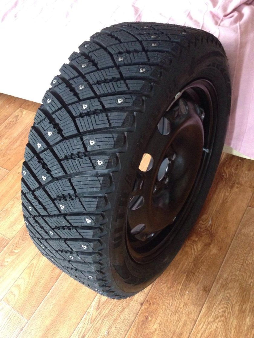 Goodyear ULTRAGRIP 600 185/65 r15