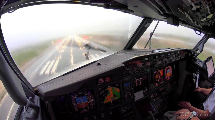 Вид из кабины пилота