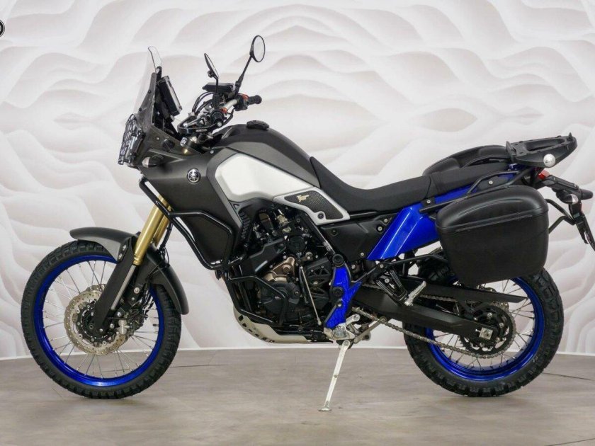 Мотоцикл yamaha