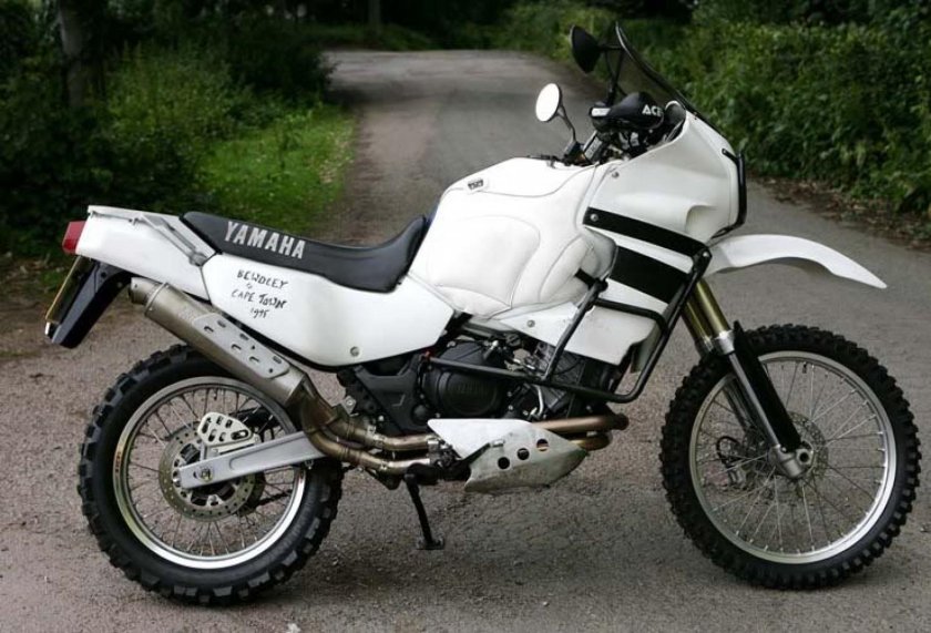 Yamaha XTZ 750