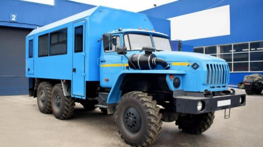 Урал 4320 вахтовка