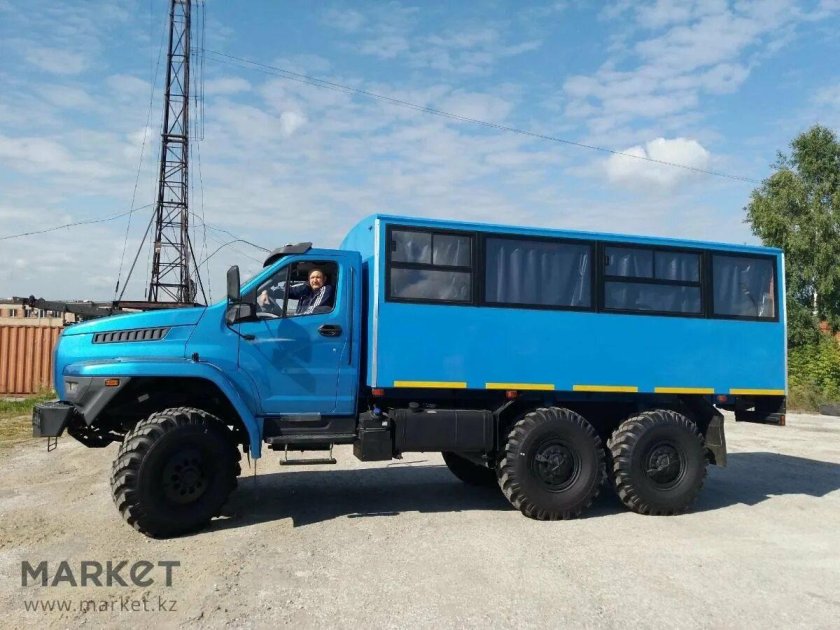 Вахтовый автобус Урал 32551-5013-71