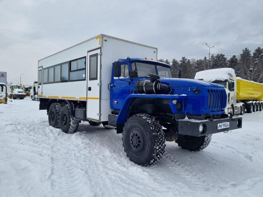 Вахтовый автобус «урал» next 4320