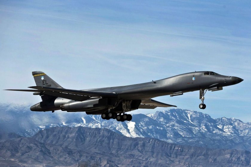 ВВС США B-1b Lancer