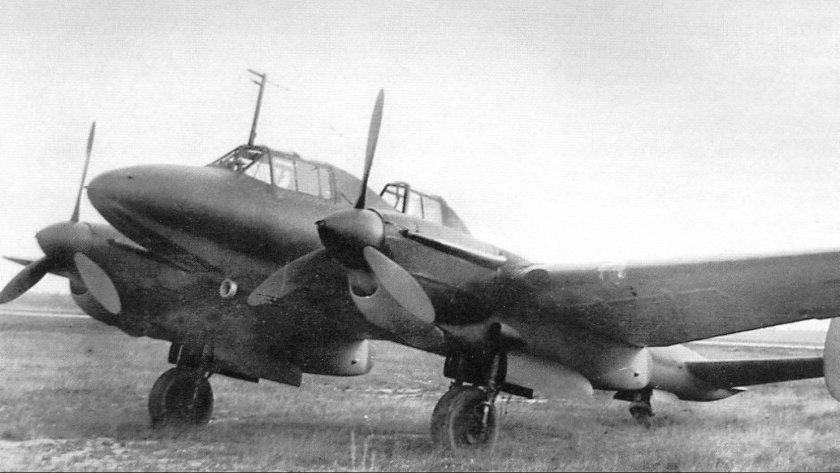 Самолёт Петлякова пе-2