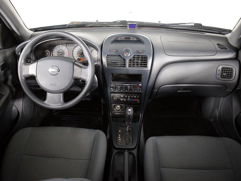 Nissan Almera Classic автомат 2008 салон