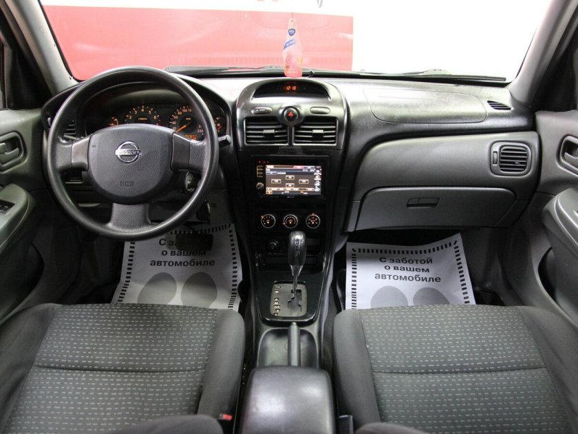 Nissan Almera Classic 2008 салон
