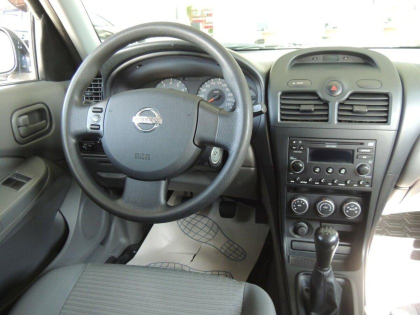 Nissan Almera Classic 2012 салон