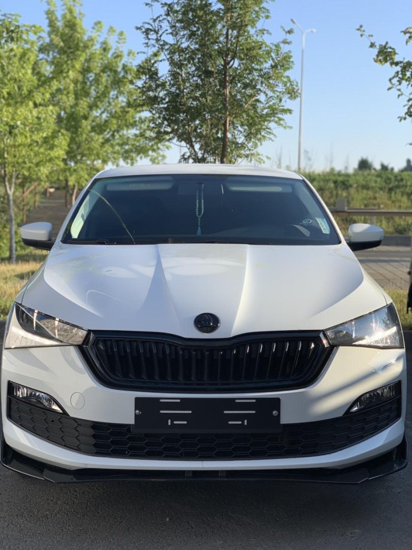 Обвес Шкода Рапид 2021