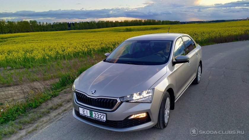 Шкода Рапид 2021