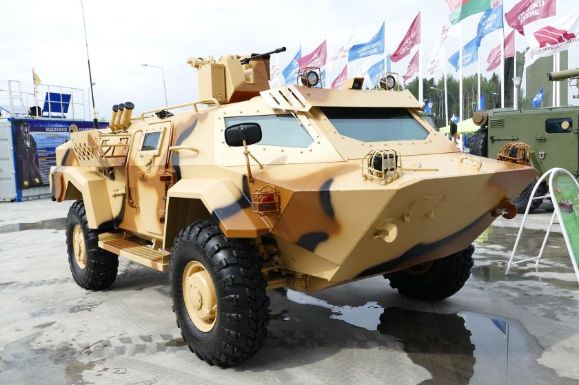 БРДМ-2 бронемашина