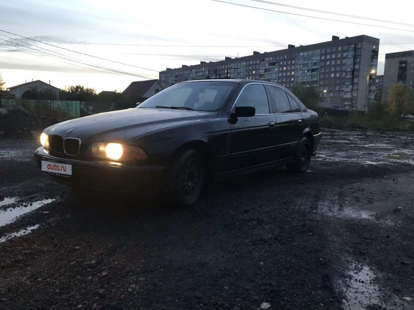 БМВ 735 1996
