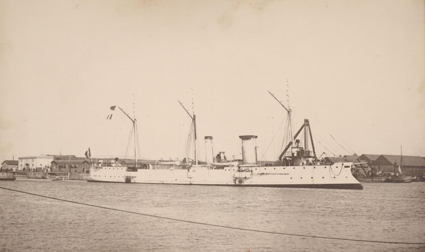 Касаги бронепалубный крейсер