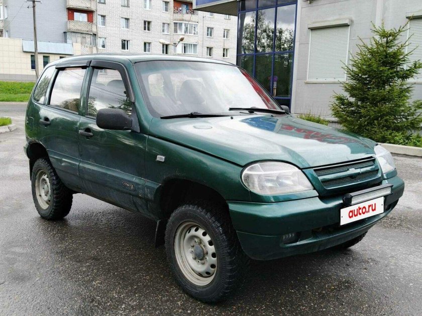 Шевроле нива 2003 год