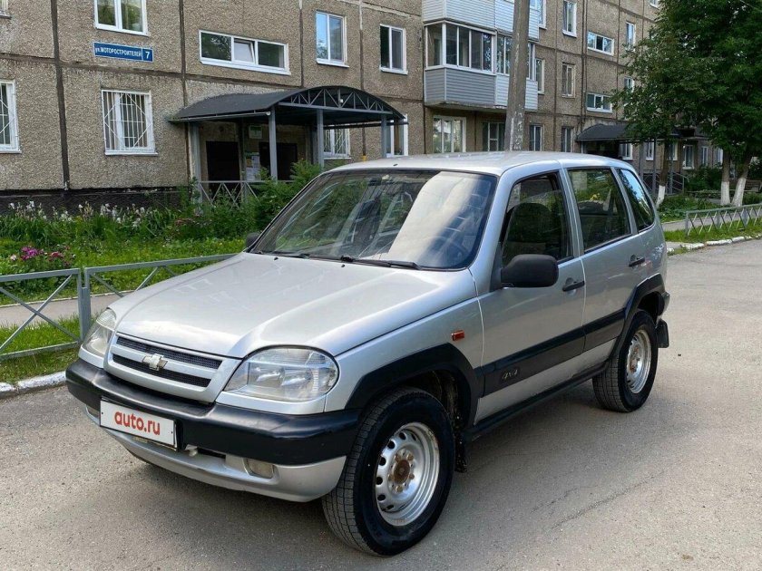 Шеви Нива 2004