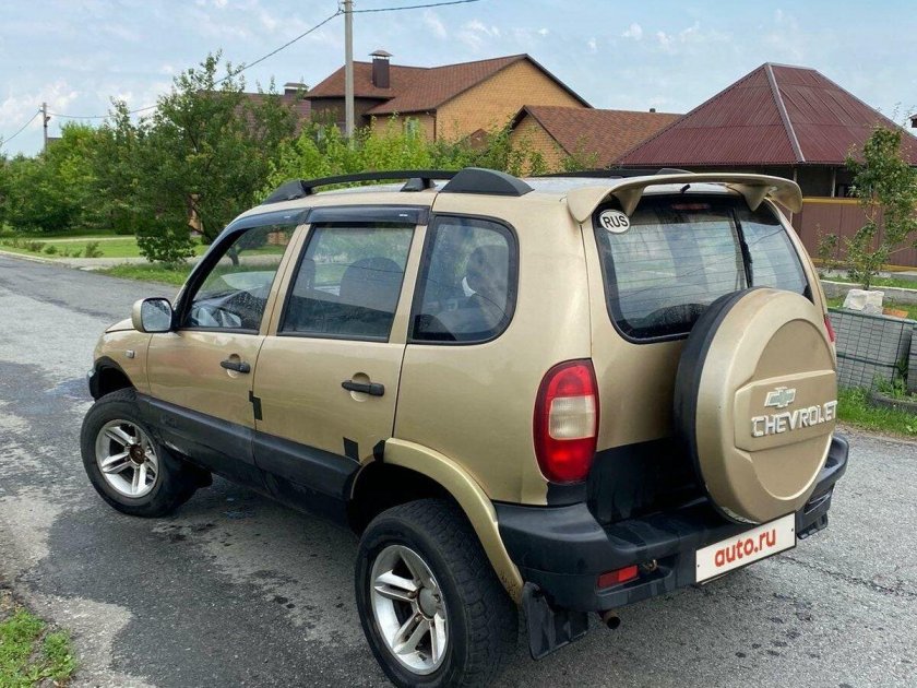Нива Шевроле 2004г
