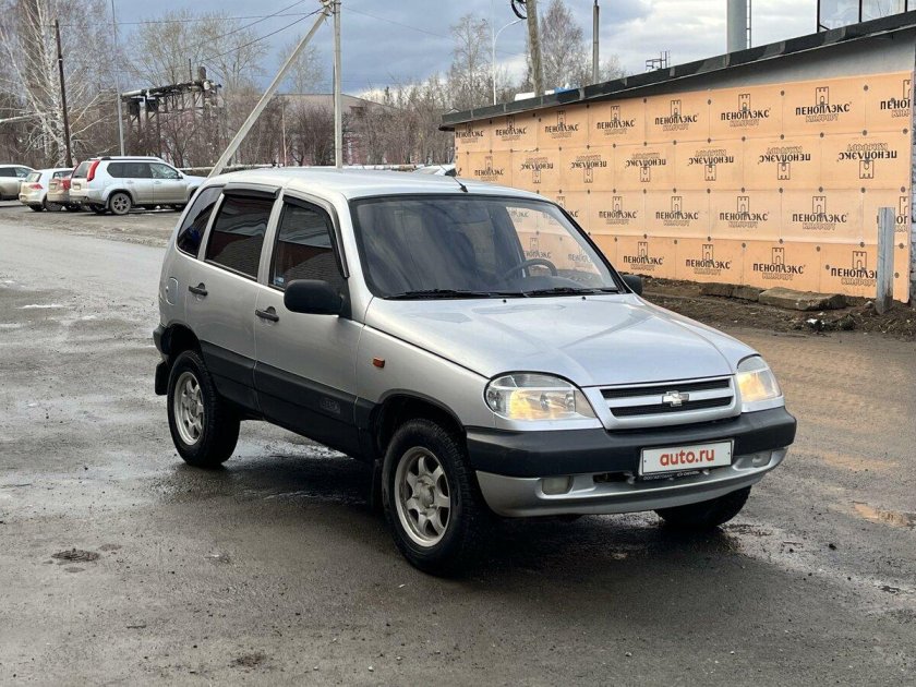 Лада Нива 2123