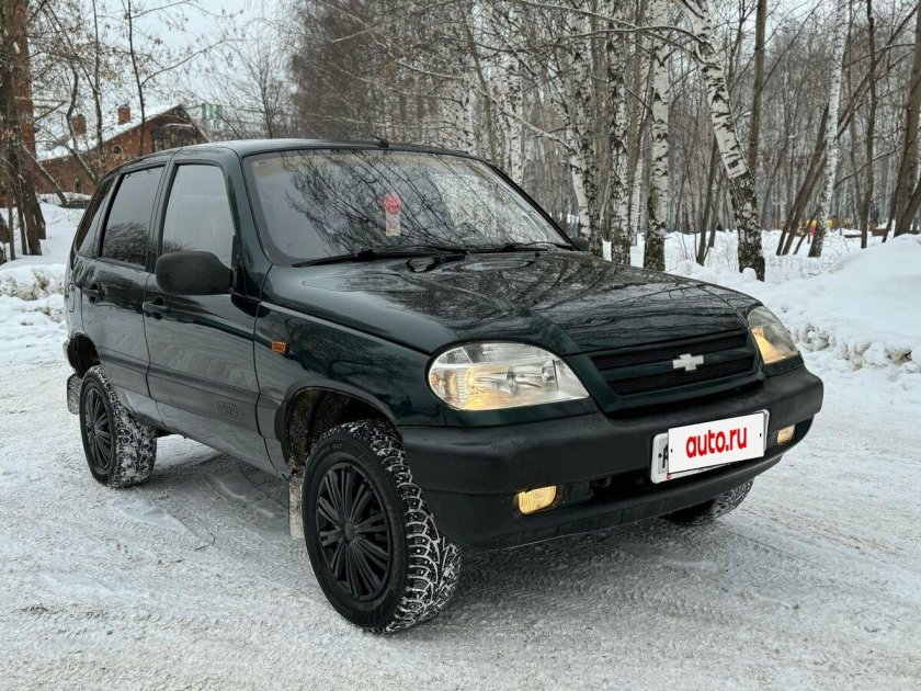 Chevrolet niva 2004