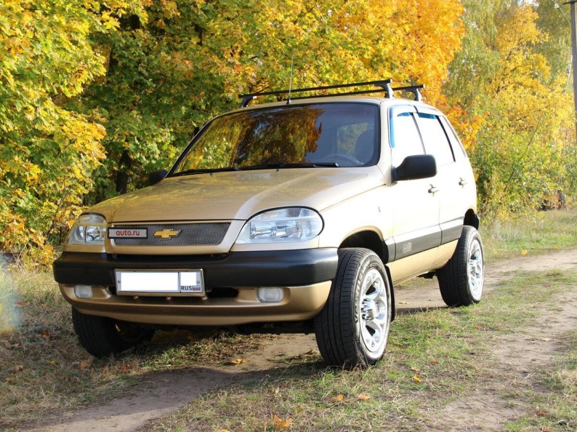 Chevrolet Niva 2000