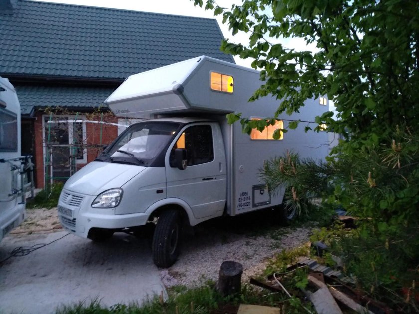 Автодом Соболь 4+4