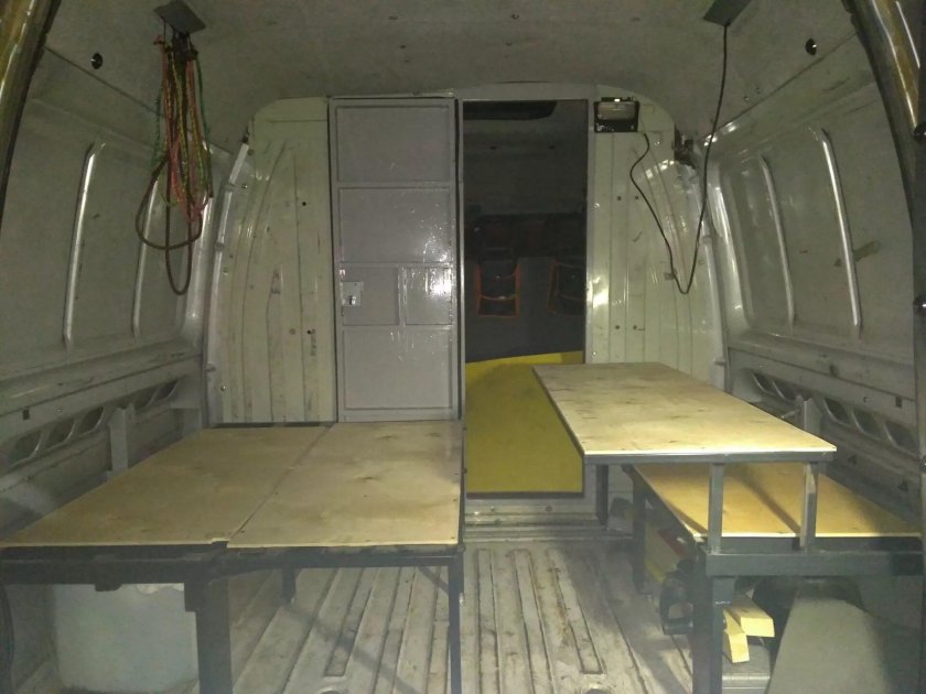 ГАЗ Соболь 2752 кемпер