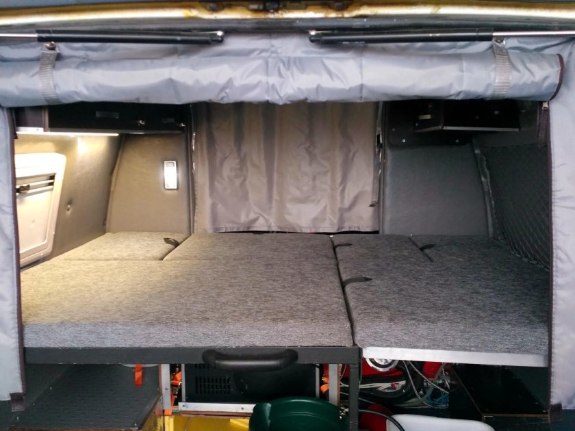 ГАЗ-2217 Соболь салон автодом