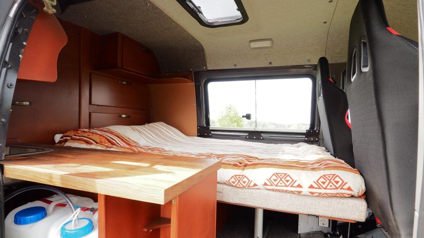 ГАЗ-2217 Соболь салон автодом