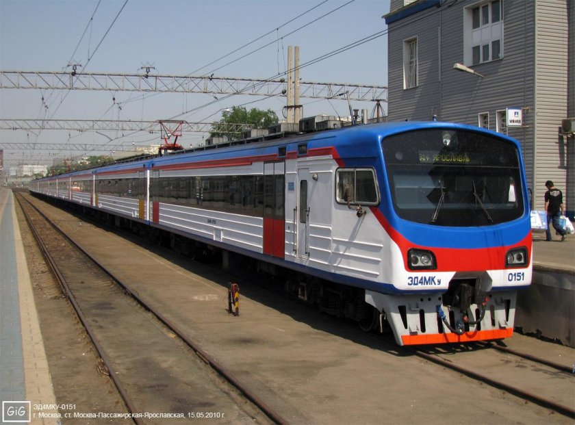 Электропоезд эд4мку-0151