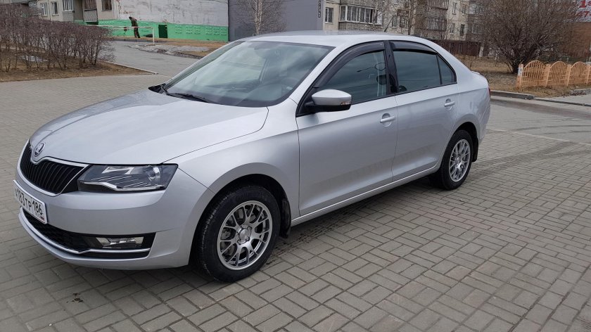 Шкода Рапид 2023