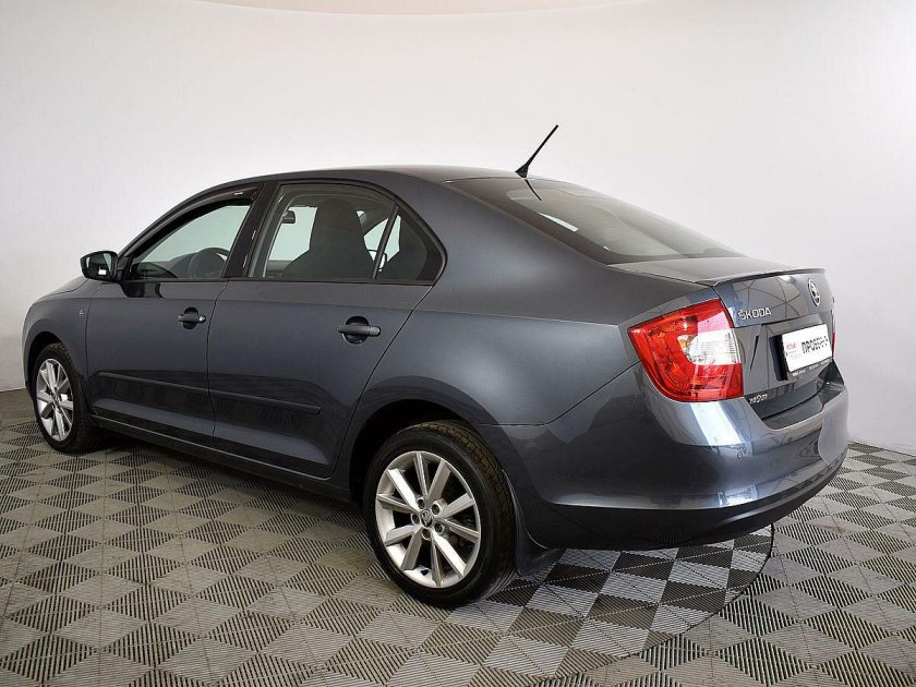 Skoda Rapid Liftback