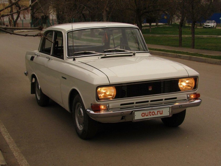 Москвич 2140 1988