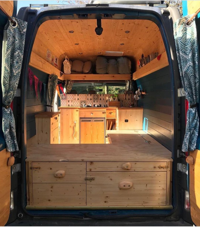 ГАЗ 2705 автодом