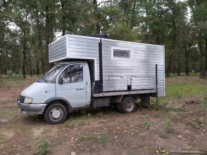 ГАЗ 3302 автодом