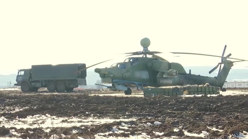 Вертолёт ми-28 с РЛС н025