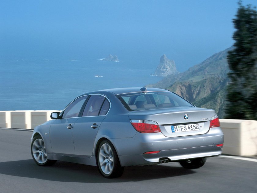 BMW 5 e60 2003