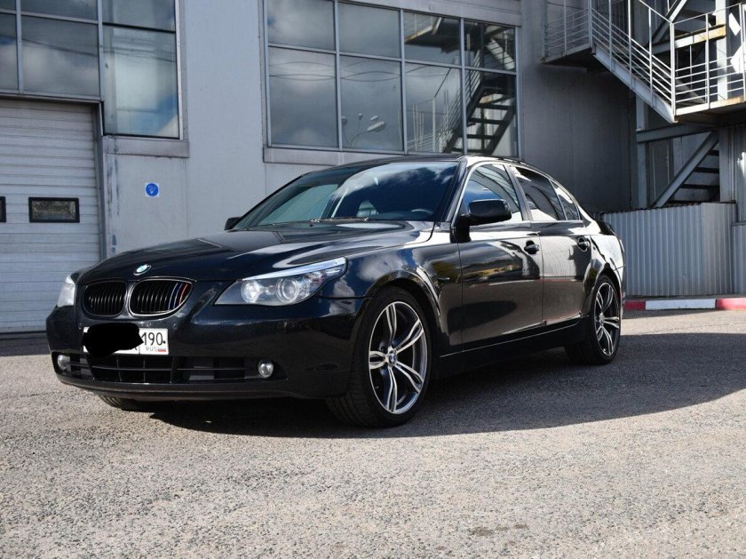 БМВ 5 седан 2005